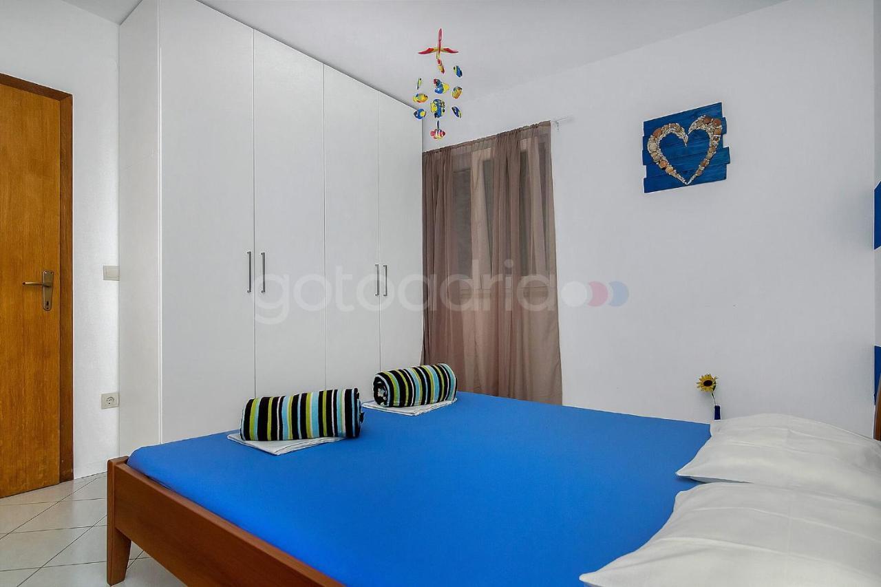 Holiday Home Darius With Hot Tub Makarska Exteriör bild